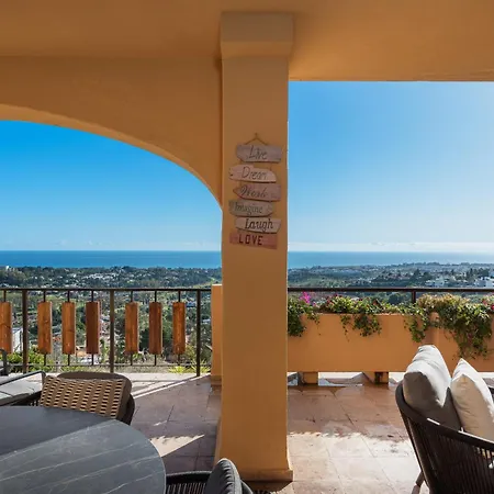 Deluxe 2-bedroom With Breathtaking Views * Estepona