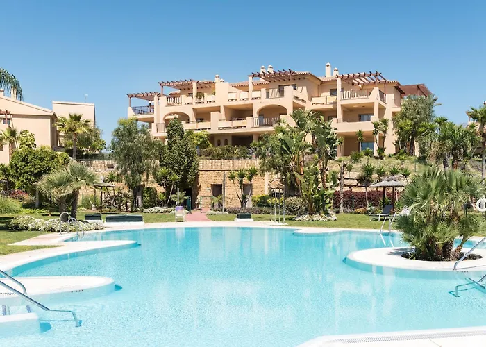 Appartement Deluxe 2-bedroom With Breathtaking Views Estepona