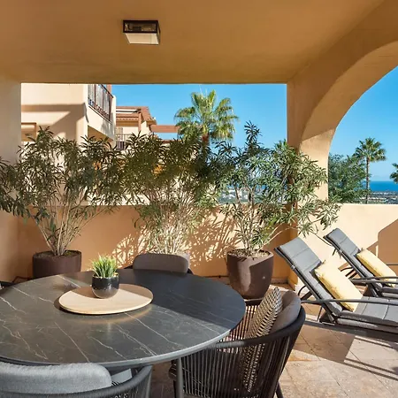 Deluxe 2-bedroom With Breathtaking Views