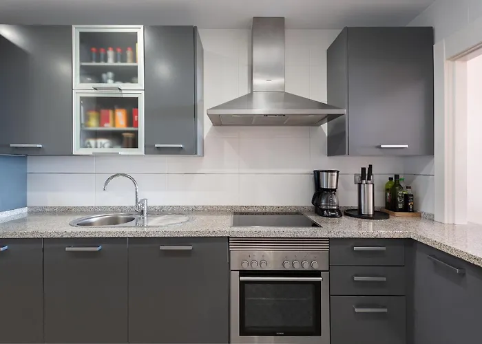 Deluxe 2-bedroom With Breathtaking Views